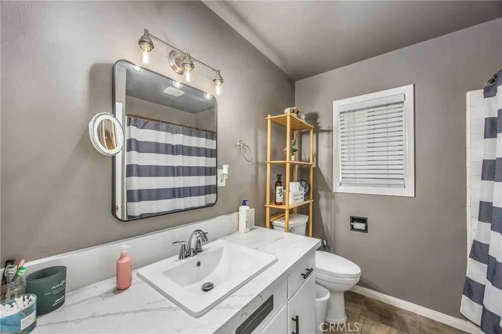1739 Alessandro Banning, CA 92220