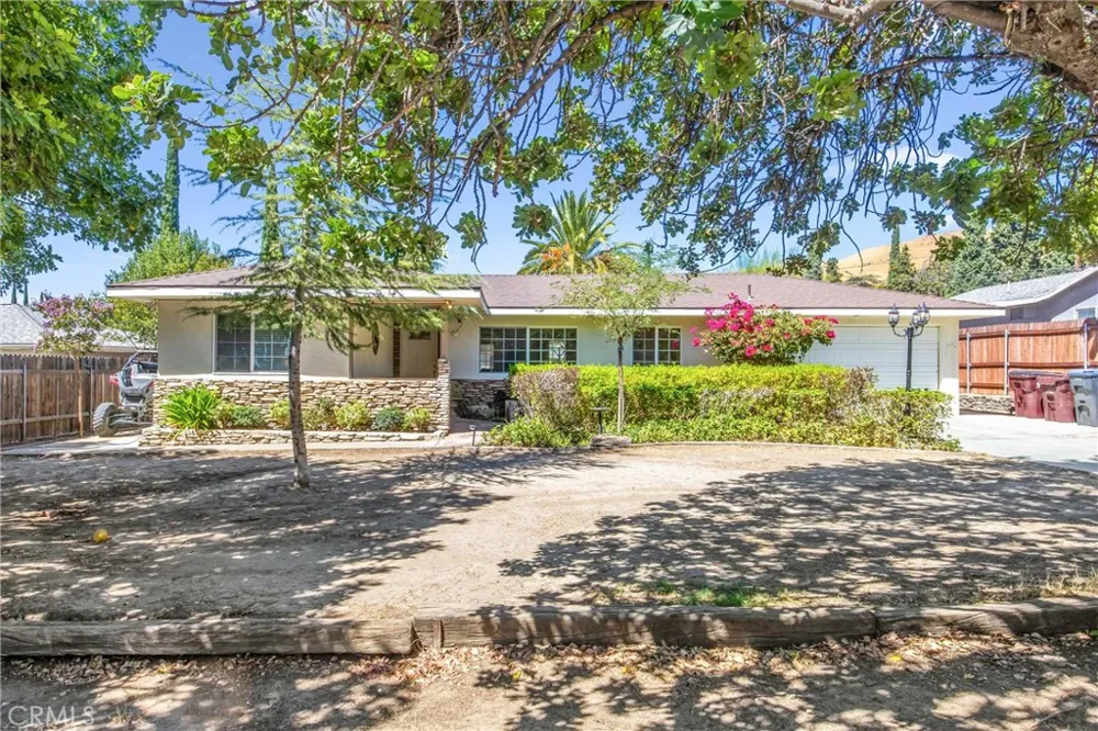 1739 Alessandro Banning, CA 92220