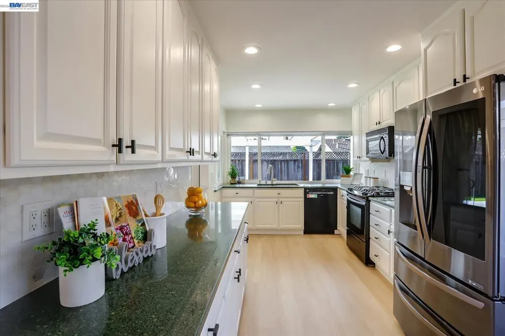 5261 Sussex Pl Newark, CA 94560