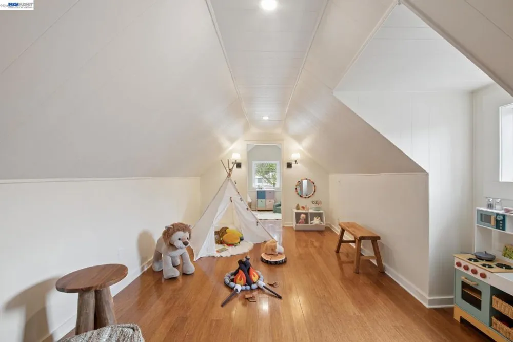 164 Miriam St Daly City, CA 94014