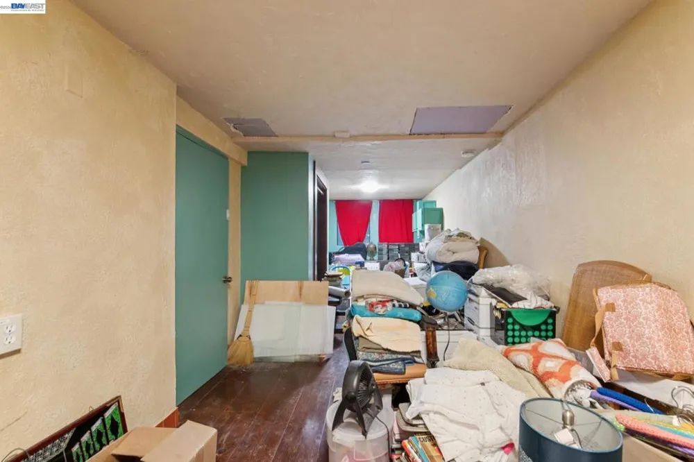 164 Miriam St Daly City, CA 94014