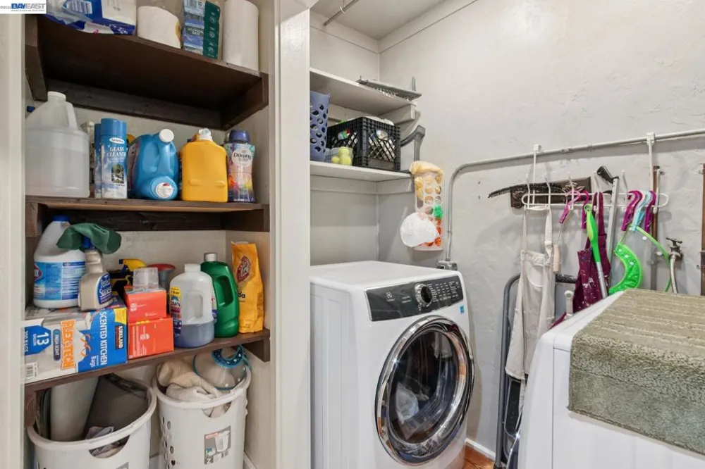 164 Miriam St Daly City, CA 94014