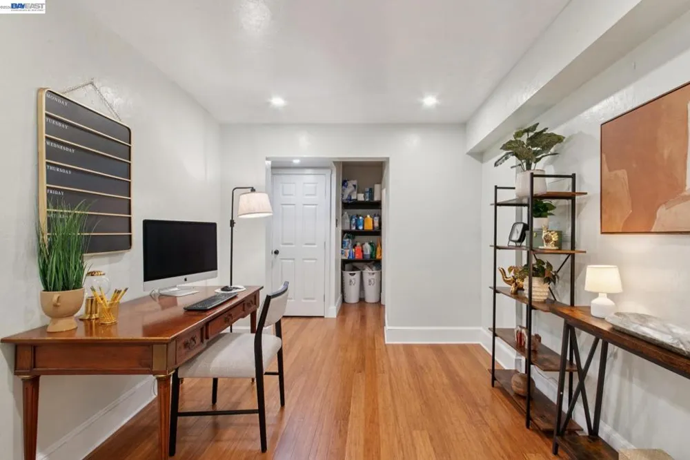 164 Miriam St Daly City, CA 94014