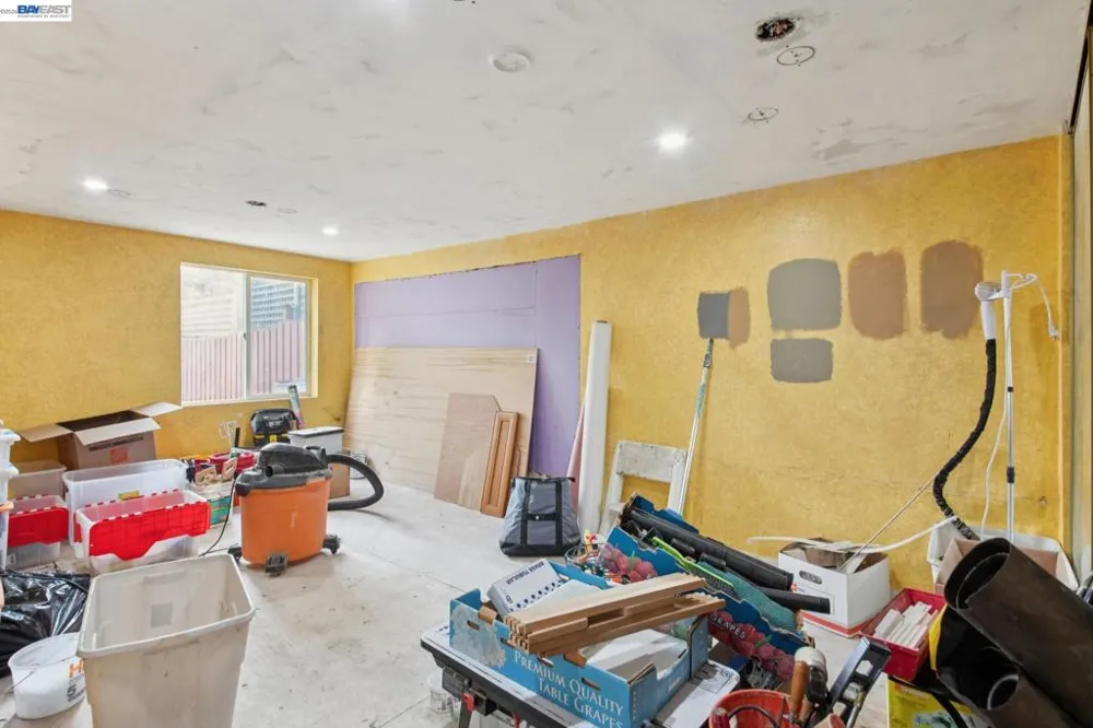 164 Miriam St Daly City, CA 94014