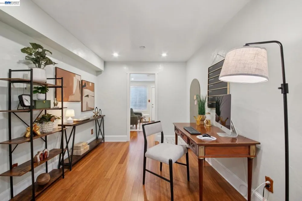 164 Miriam St Daly City, CA 94014