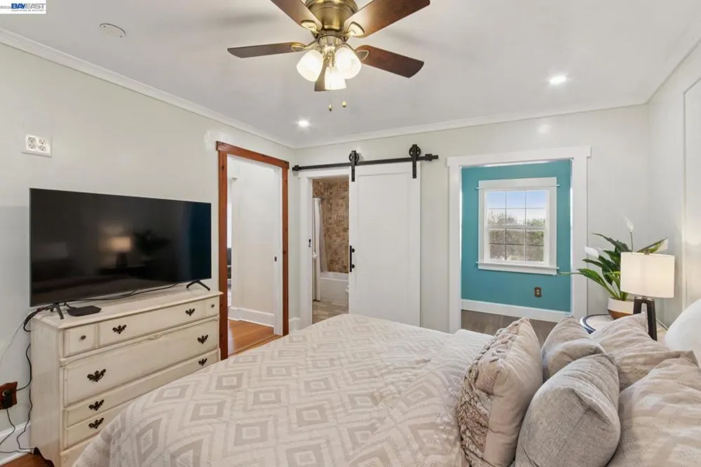 164 Miriam St Daly City, CA 94014