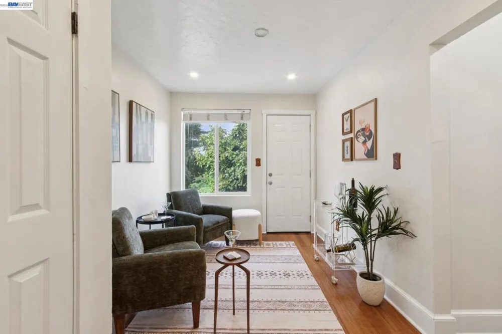164 Miriam St Daly City, CA 94014