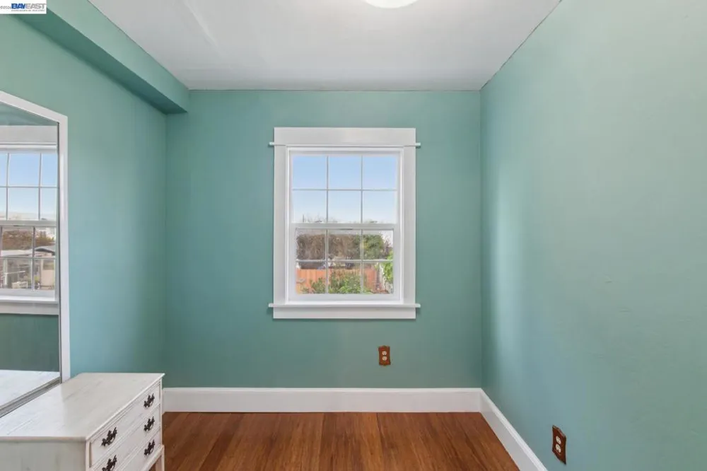 164 Miriam St Daly City, CA 94014
