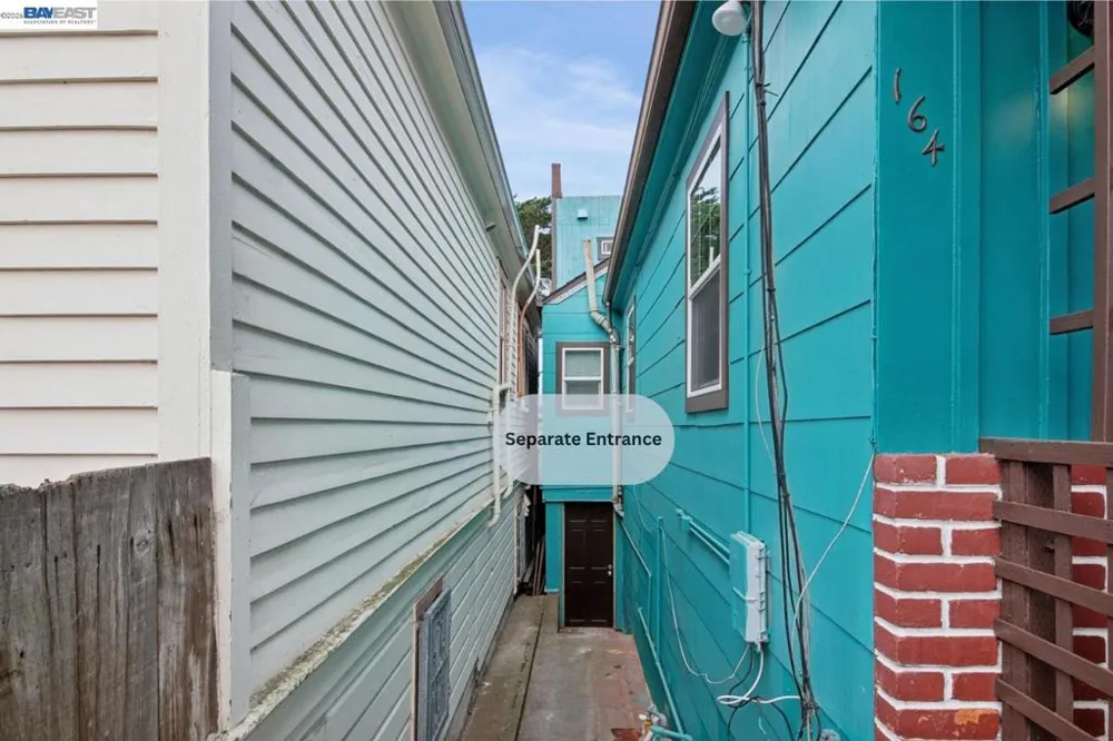 164 Miriam St Daly City, CA 94014