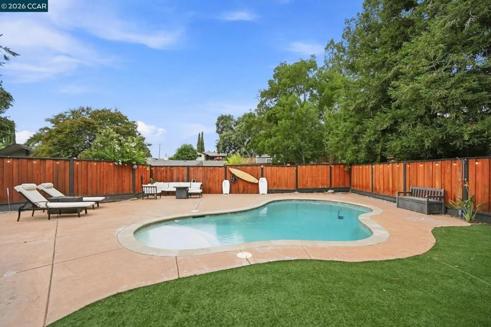4074 Hamlet Ct Concord, CA 94521