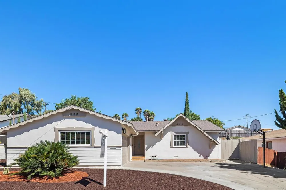 847 Halecrest Dr Chula Vista, CA 91910