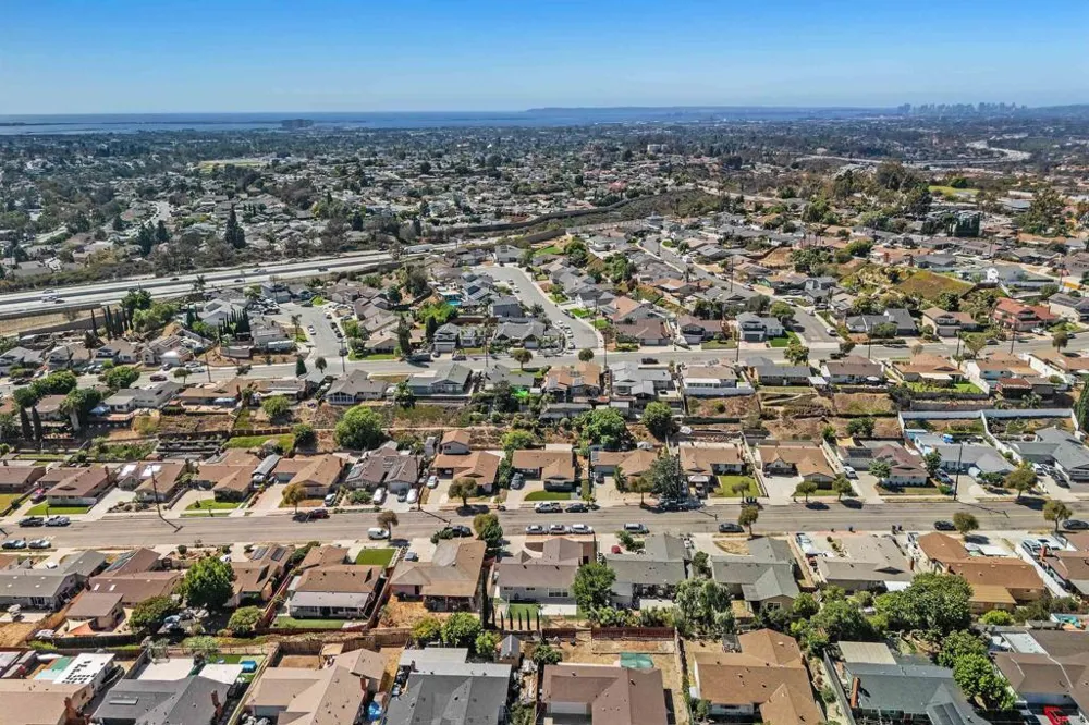 847 Halecrest Dr Chula Vista, CA 91910
