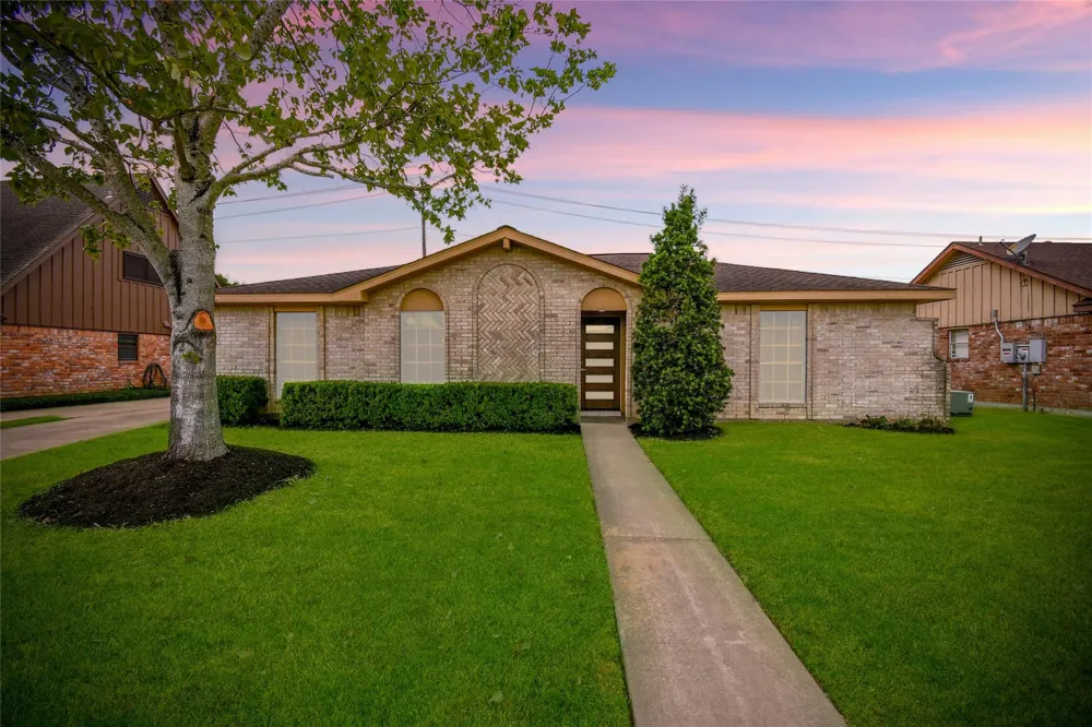 12110 Kirkholm Drive Houston, TX 77089