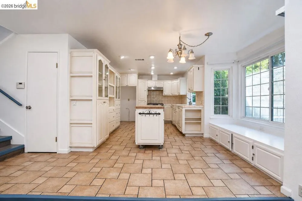 1967 Cheyenne Way Stockton, CA 95209