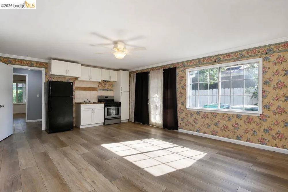 1967 Cheyenne Way Stockton, CA 95209