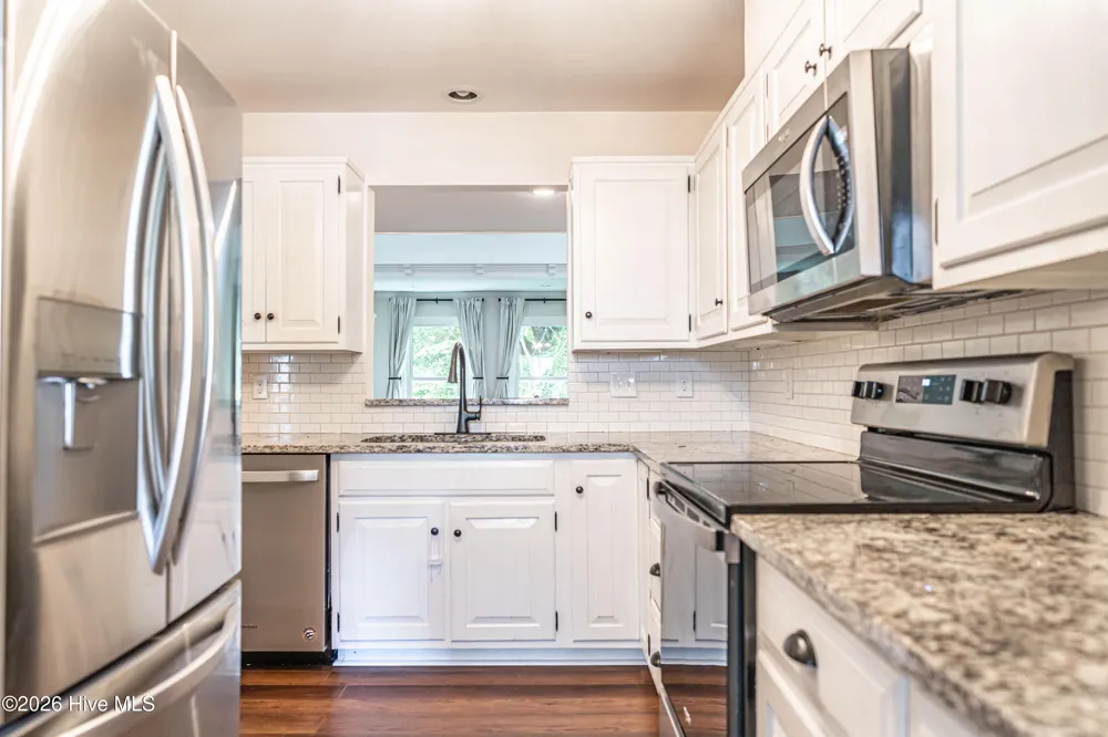 185 S Ashe Street Southern Pines, NC 28387