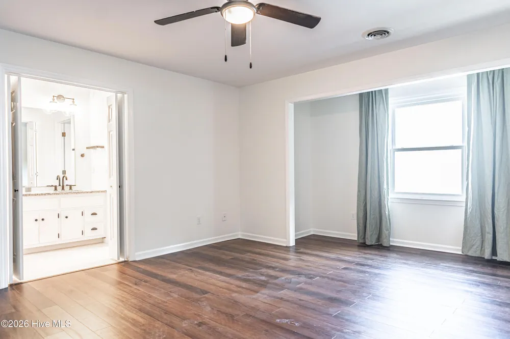 185 S Ashe Street Southern Pines, NC 28387