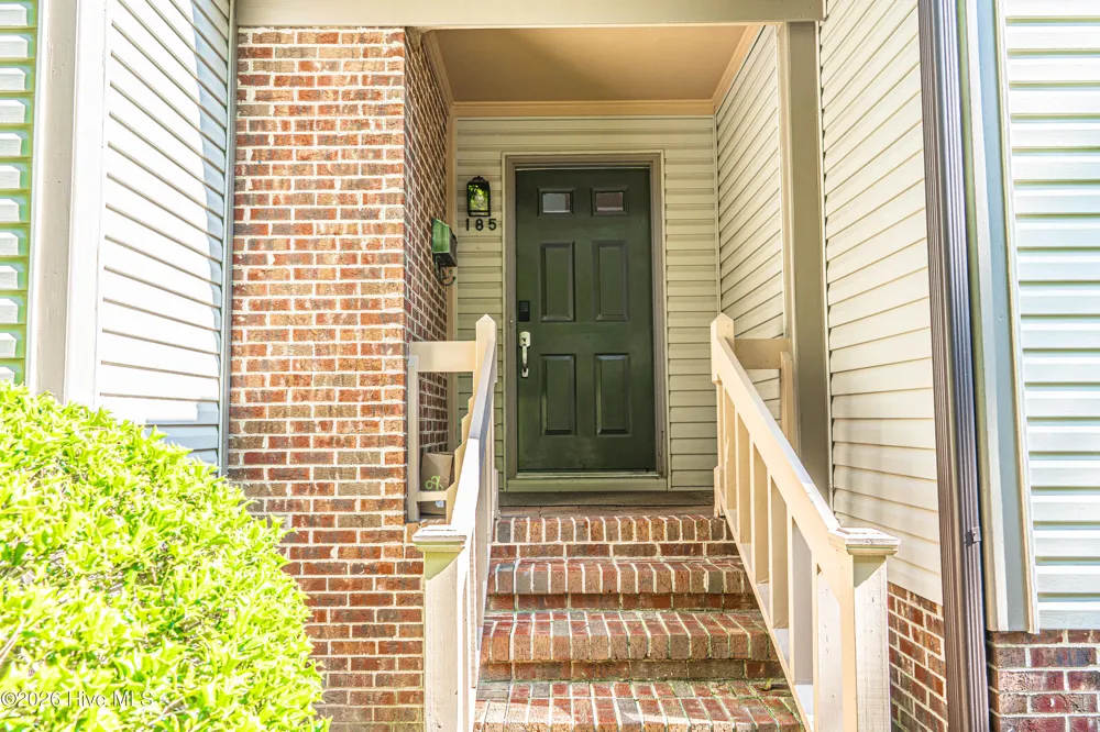 185 S Ashe Street Southern Pines, NC 28387