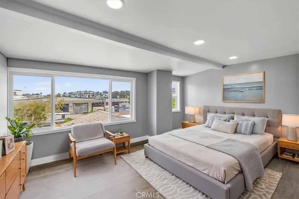 1521 Bonnie Beach Los Angeles, CA 90063