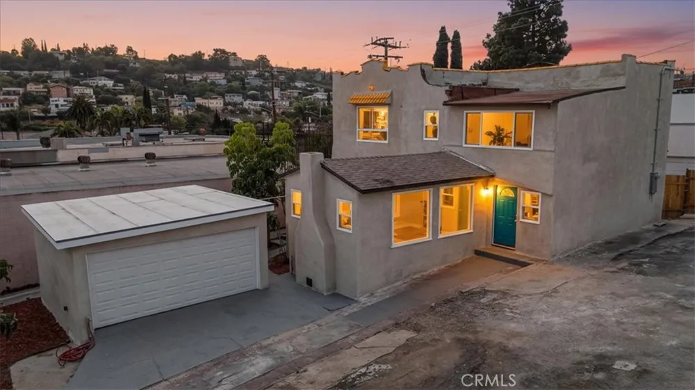 1521 Bonnie Beach Los Angeles, CA 90063