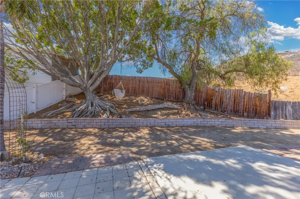 12011 Quantico Drive Riverside, CA 92505