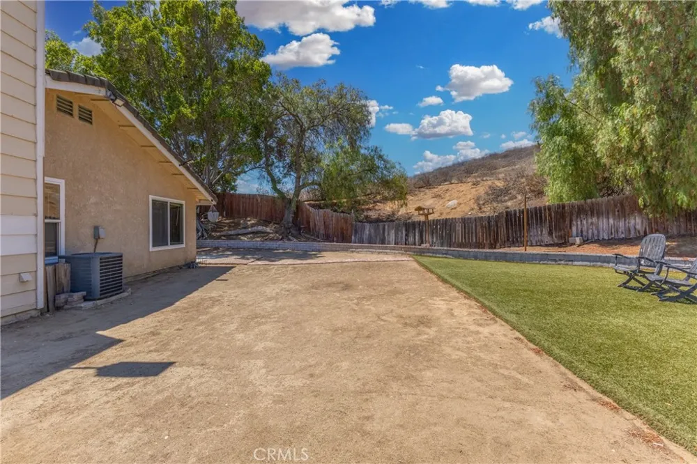 12011 Quantico Drive Riverside, CA 92505