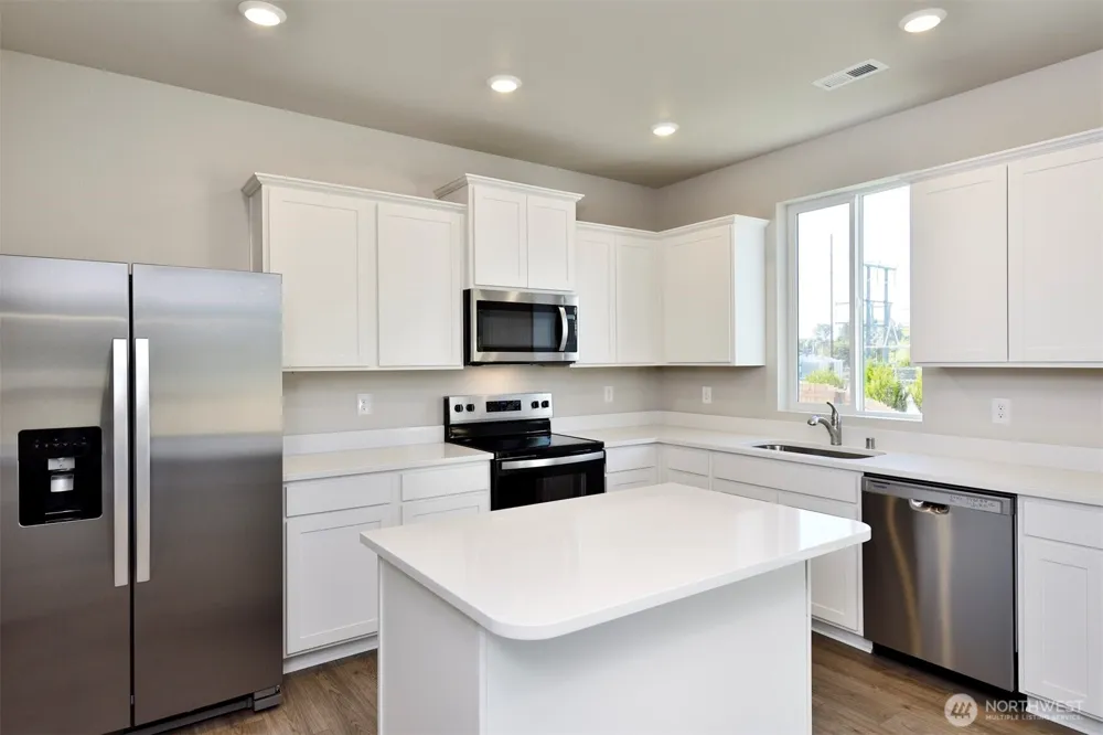 16300 Jenkins Avenue SE Yelm, WA 98597
