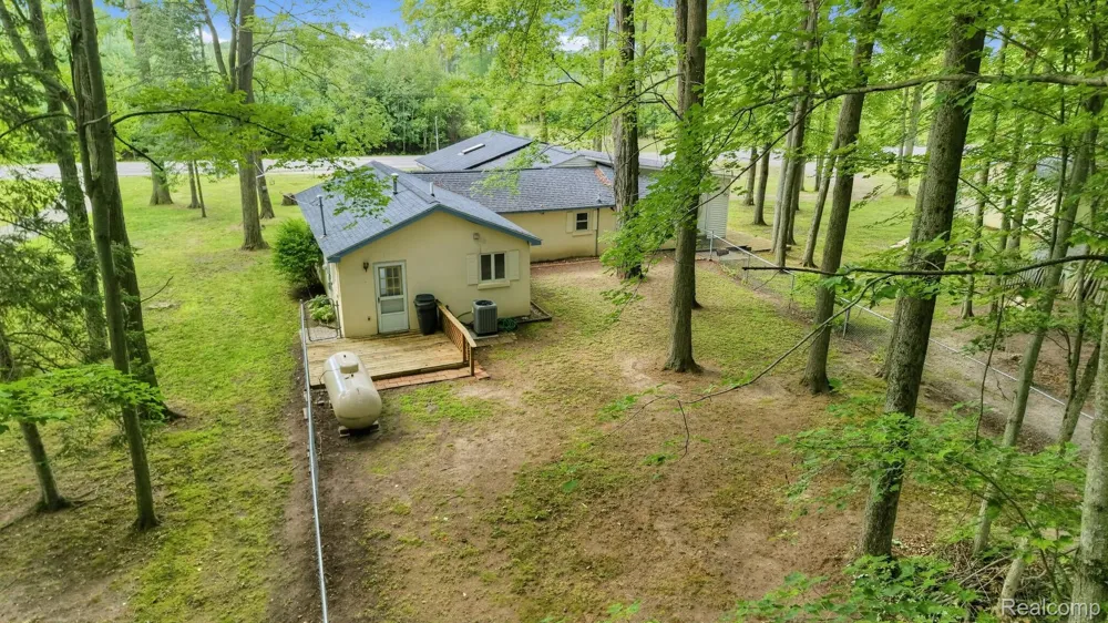 2242 W Lily Lake Road Greenwood Township, MI 48625