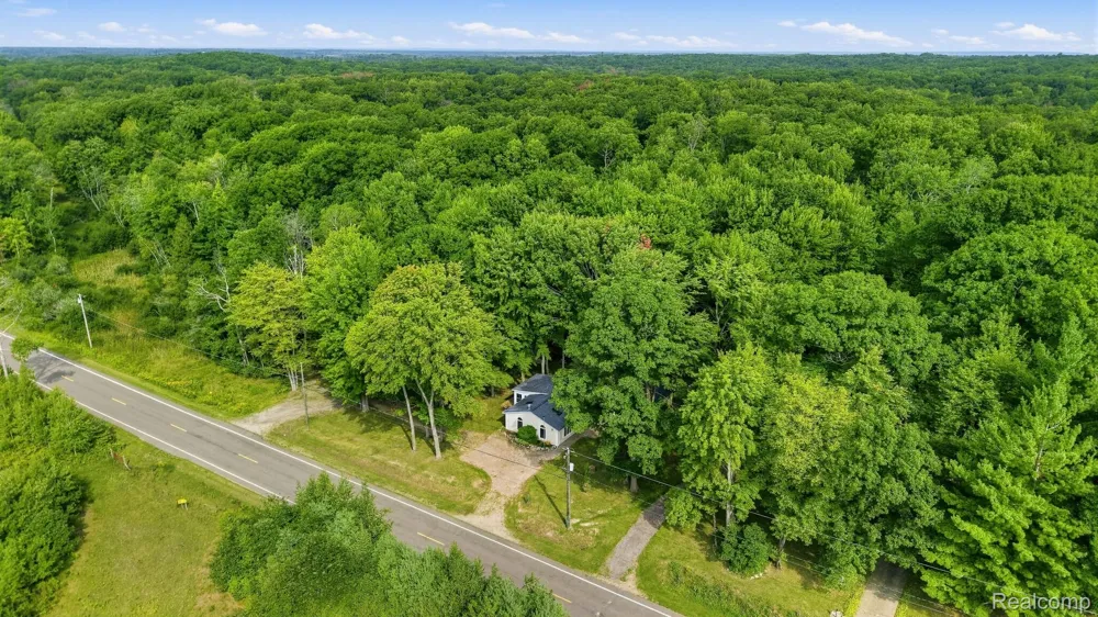 2242 W Lily Lake Road Greenwood Township, MI 48625