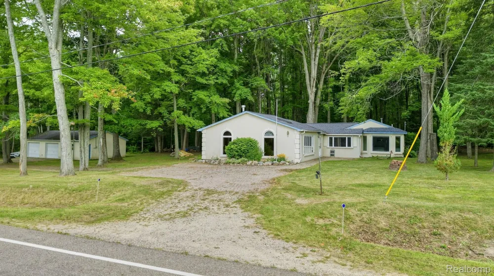 2242 W Lily Lake Road Greenwood Township, MI 48625