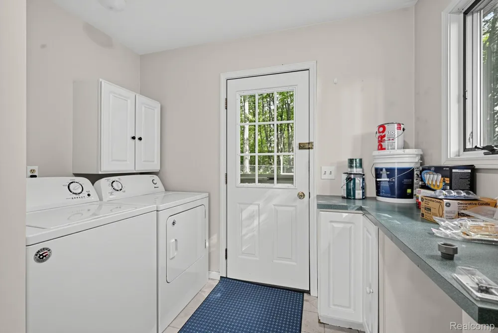 2242 W Lily Lake Road Greenwood Township, MI 48625