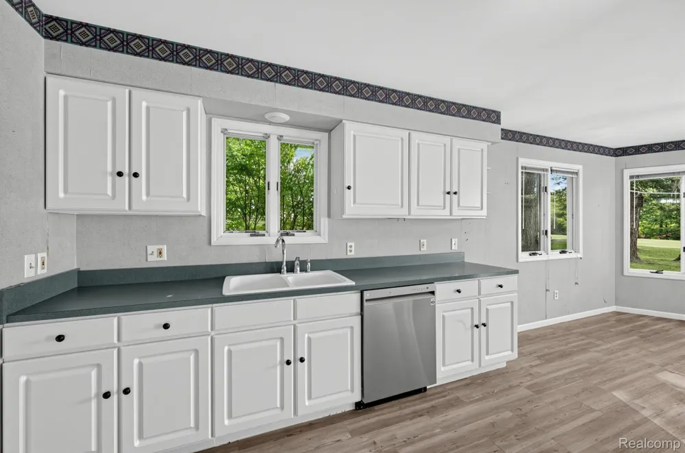 2242 W Lily Lake Road Greenwood Township, MI 48625