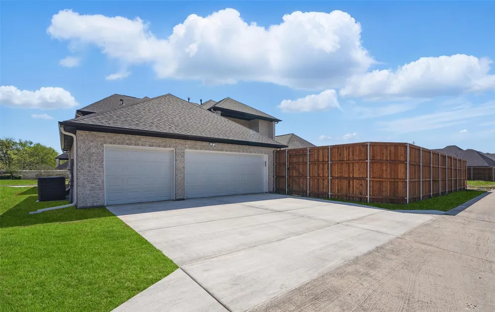 2609 Elaine Drive Wylie, TX 75098