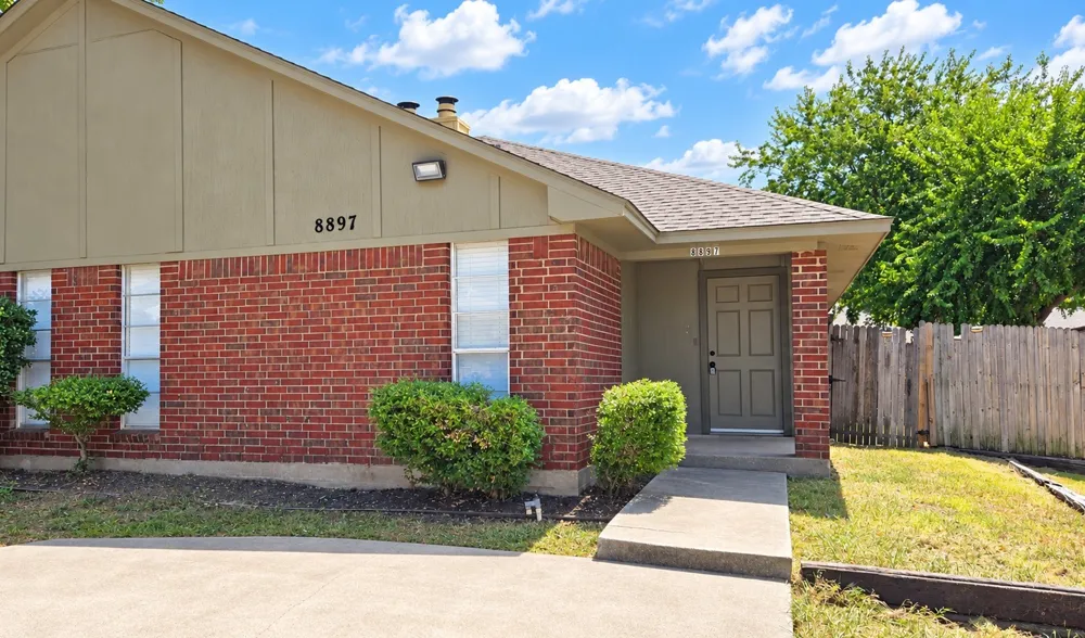 8897 Marilyn Drive Frisco, TX 75033