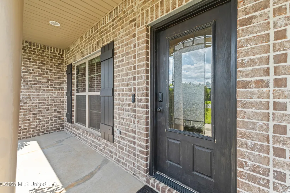 12 Coyote Circle Ellisville, MS 39437