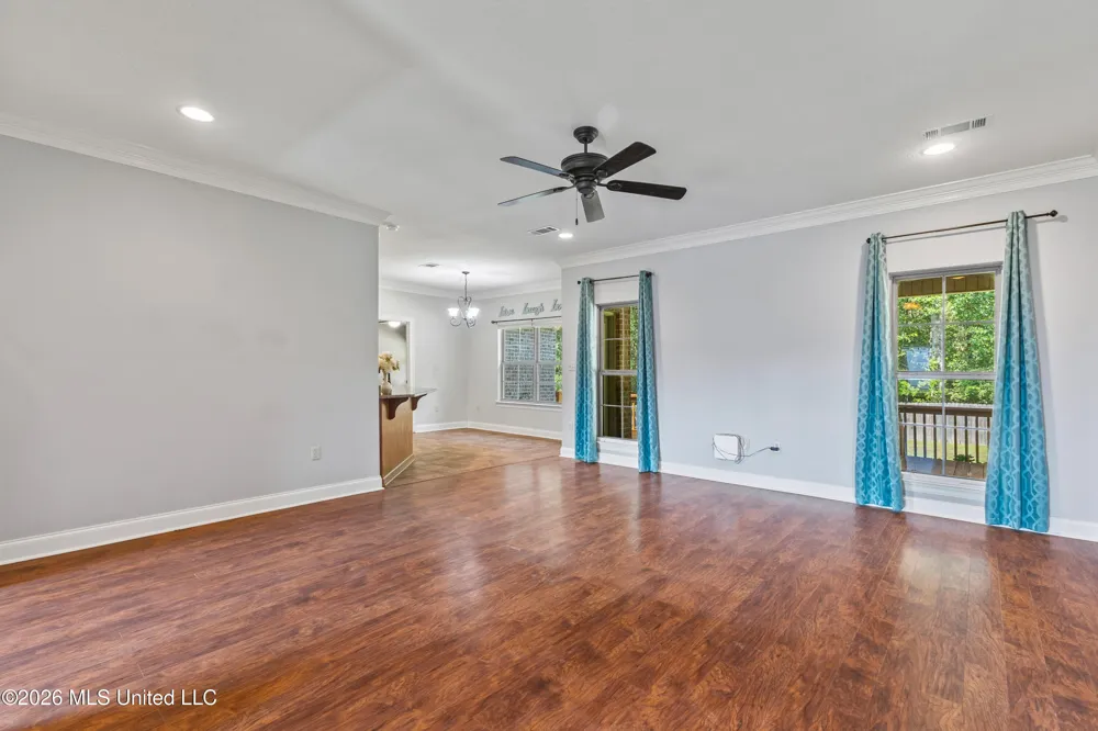 12 Coyote Circle Ellisville, MS 39437