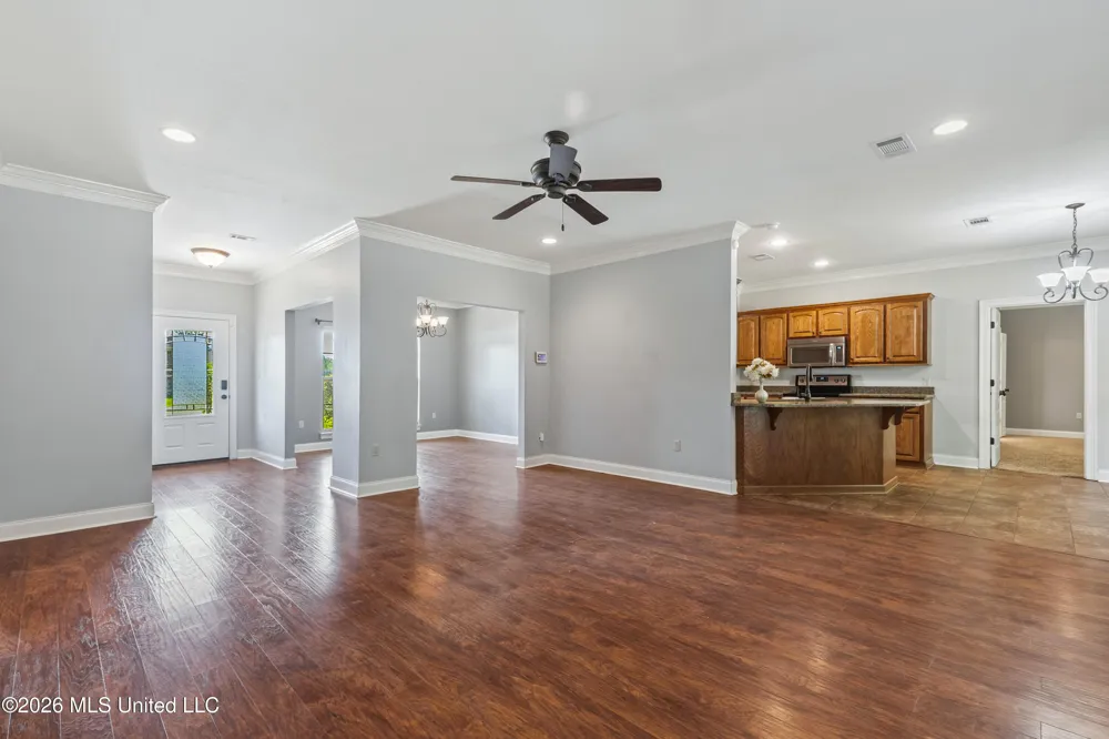 12 Coyote Circle Ellisville, MS 39437
