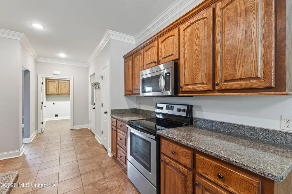 12 Coyote Circle Ellisville, MS 39437