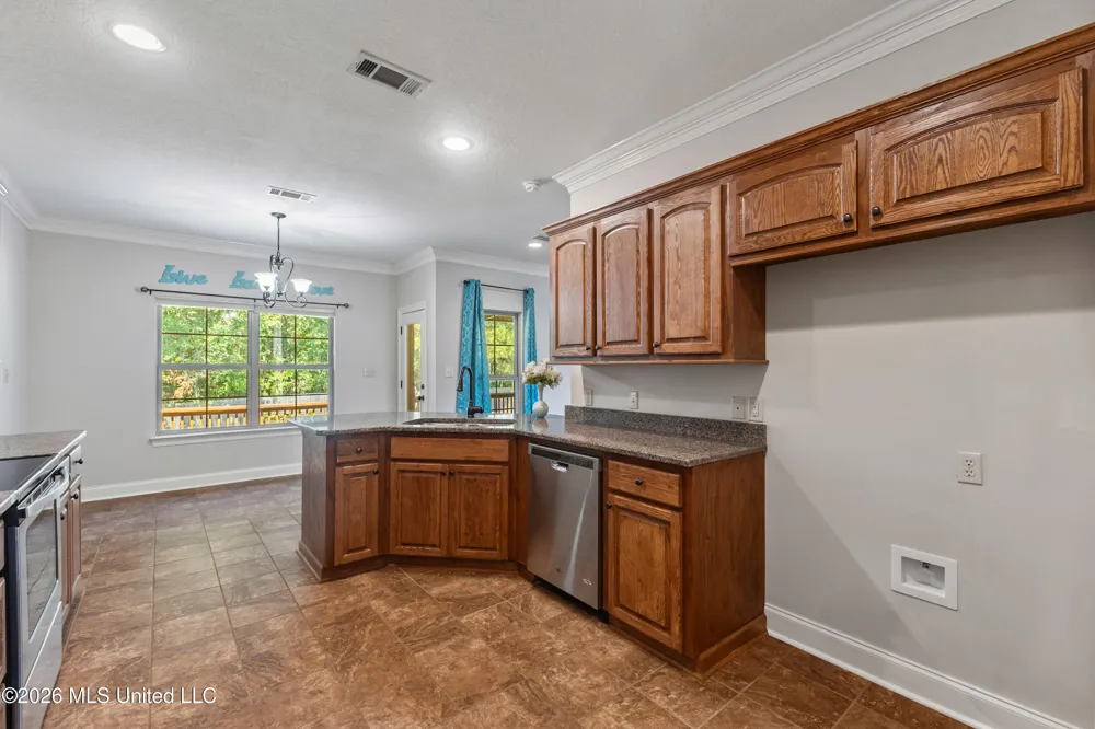 12 Coyote Circle Ellisville, MS 39437
