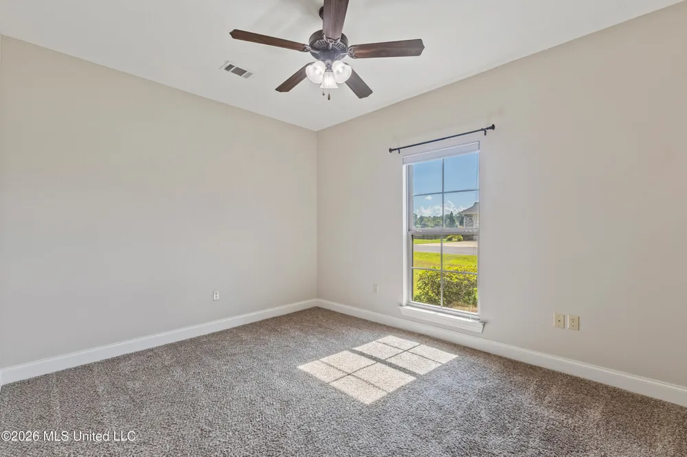 12 Coyote Circle Ellisville, MS 39437