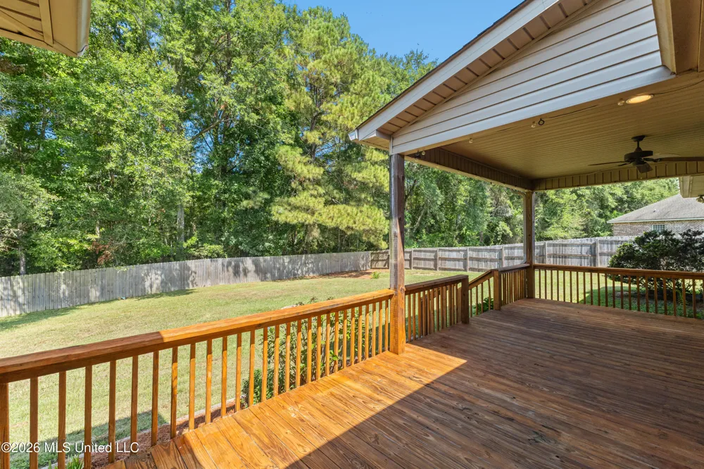 12 Coyote Circle Ellisville, MS 39437