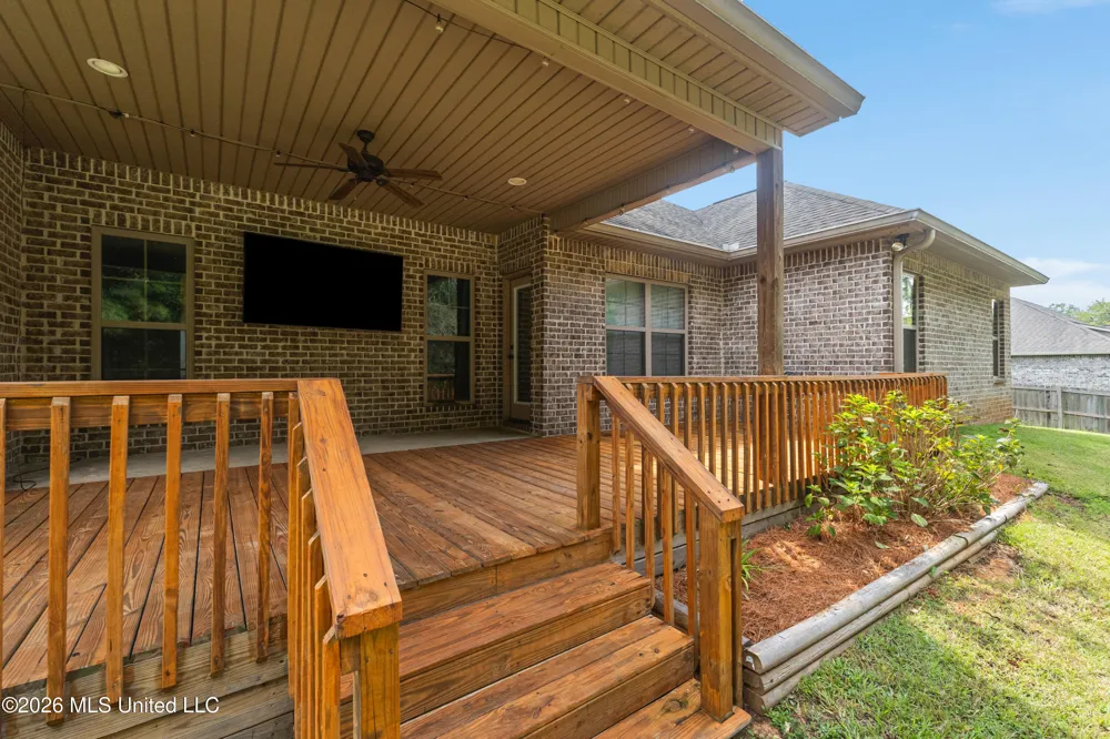 12 Coyote Circle Ellisville, MS 39437