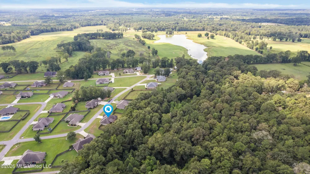 12 Coyote Circle Ellisville, MS 39437