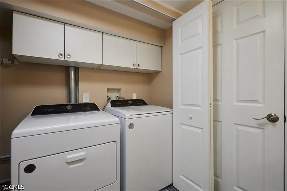 Amberwood Lake Court #3 Fort Myers, FL 33908