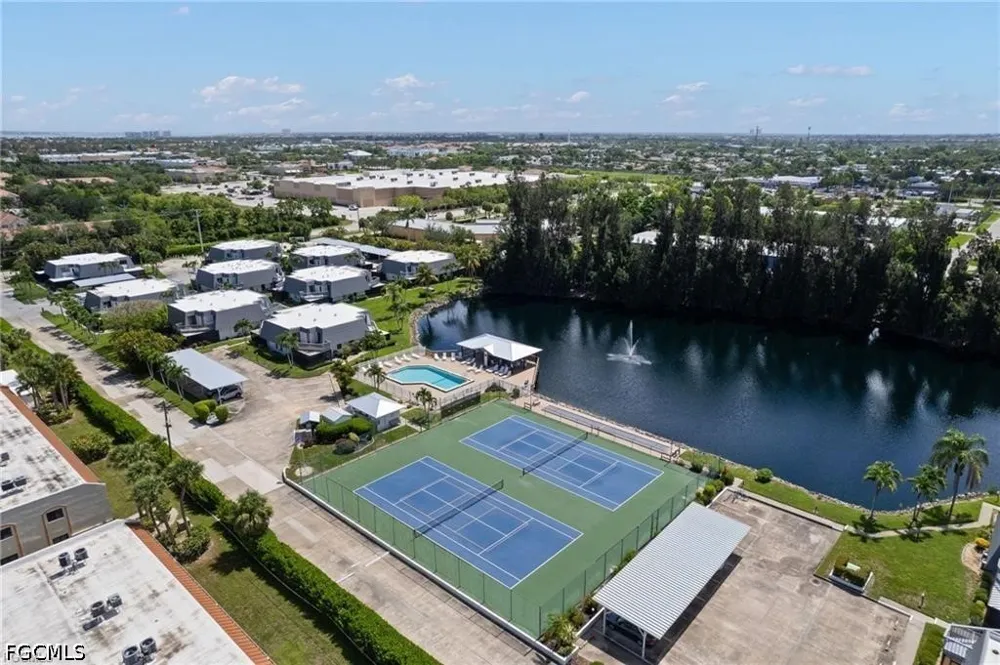 Amberwood Lake Court #3 Fort Myers, FL 33908