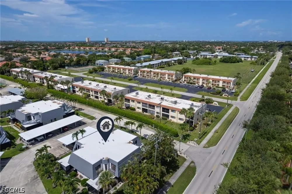 Amberwood Lake Court #3 Fort Myers, FL 33908