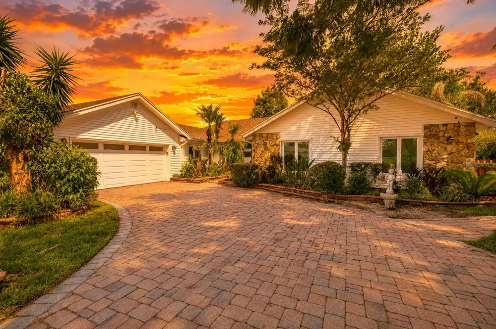 3625 WATERS EDGE DRIVE Belle Isle, FL 32812