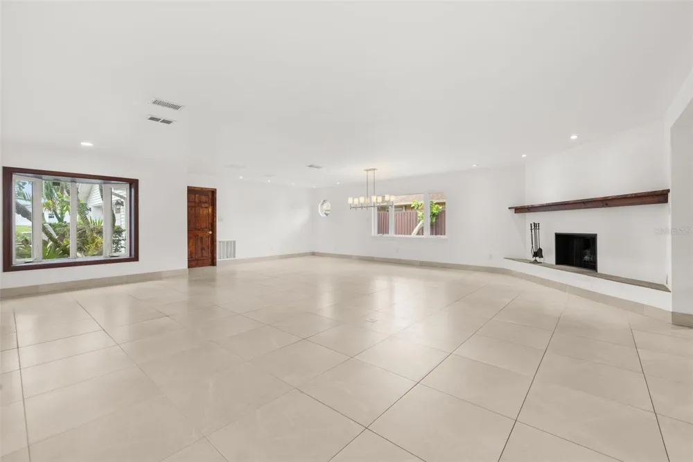 3625 WATERS EDGE DRIVE Belle Isle, FL 32812