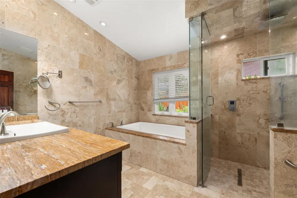 3625 WATERS EDGE DRIVE Belle Isle, FL 32812