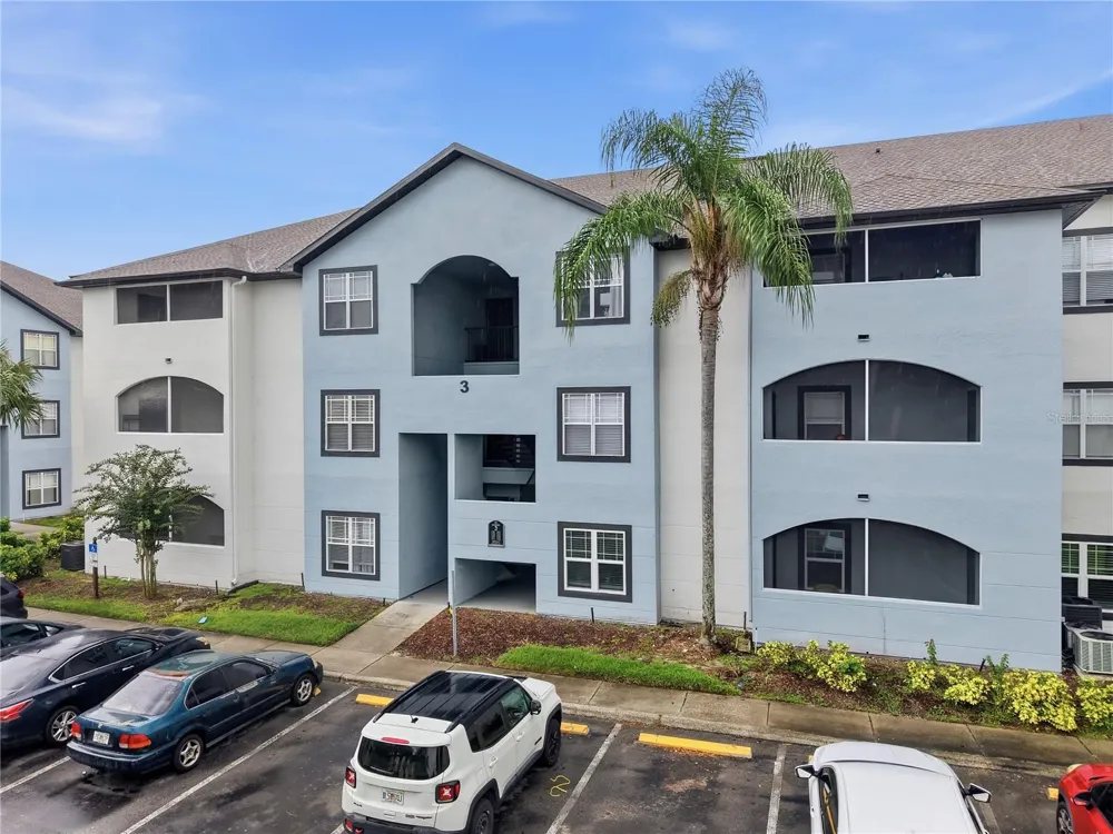 16303 ENCLAVE VILLAGE DRIVE #103 Tampa, FL 33647